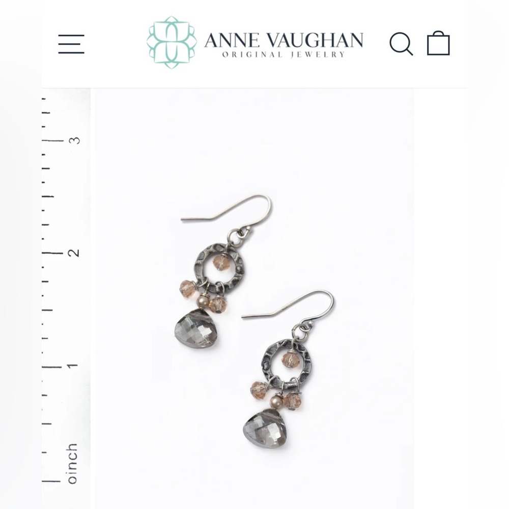 Anne Vaughan Designs Windsor Cottage
Hammered Hoop Dangle Crystal Earrings